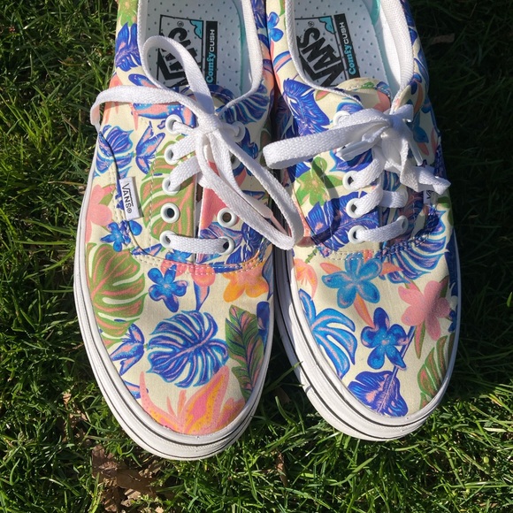 Colorful and summertime vans with a chunkier bottom of the shoe. - Picture 4 of 4